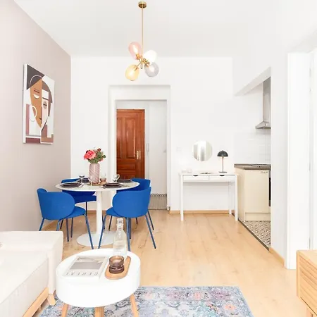 Days - Eclectic In Trendy Area Lejlighed